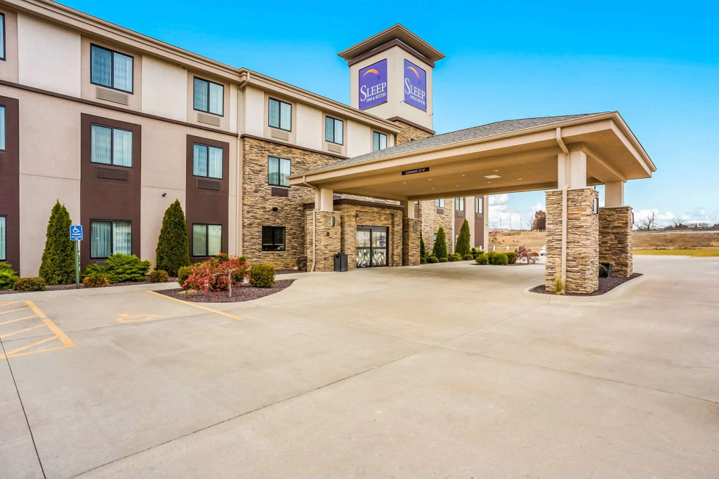 Sleep Inn & Suites Hannibal West