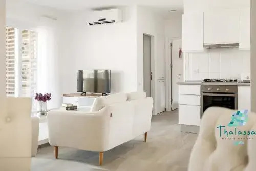 Thalassa Holiday Home