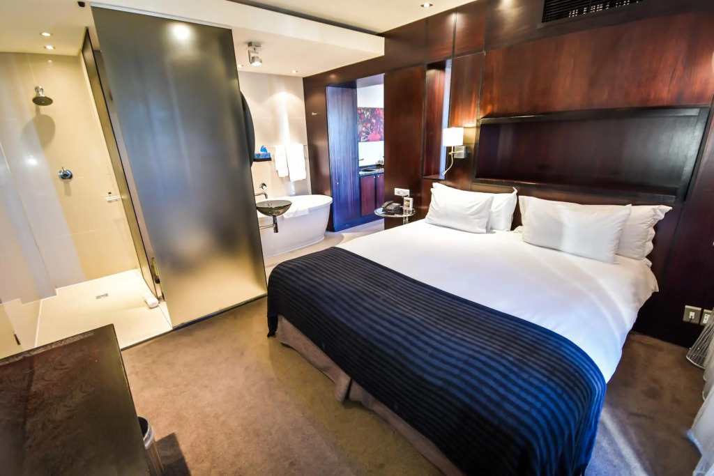 Colosseum Hotel