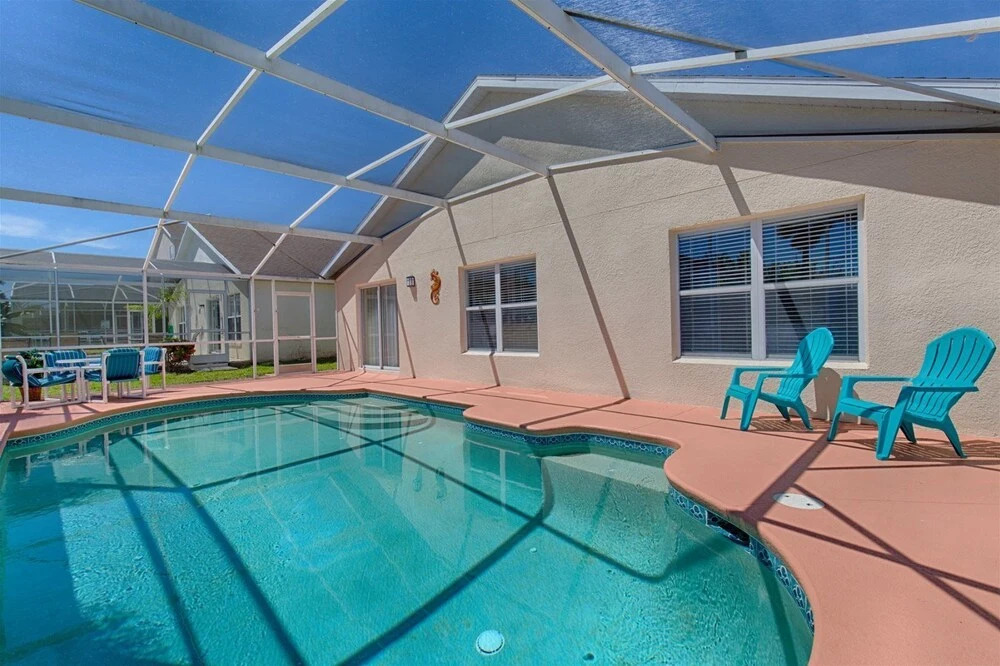 Newly Refurbished 4 bed With Themed Children`s Rooms With Free Pool Heat