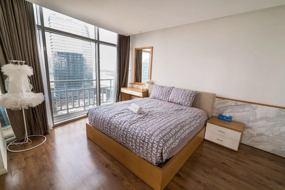Luxury Penthouse 4BRS City Centre