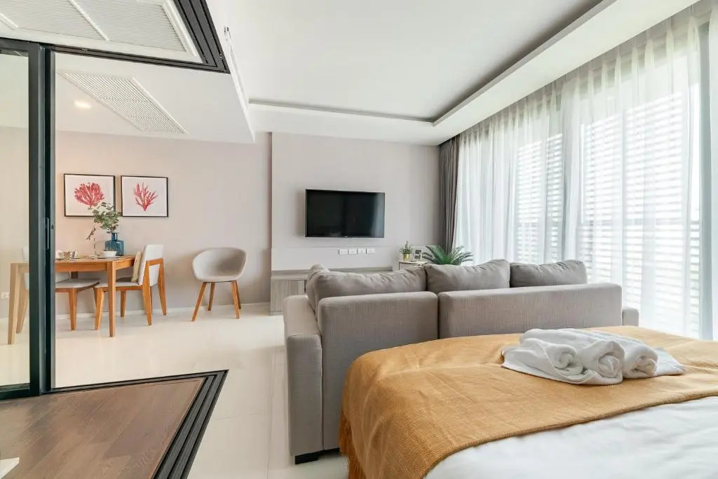 Sukhumvit Asok Modern Suite