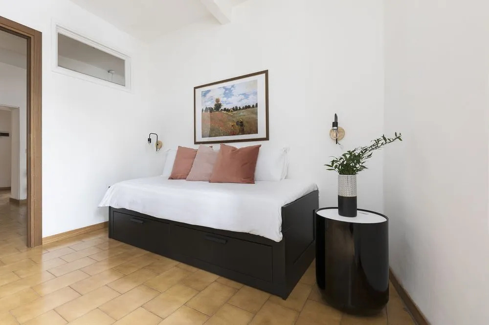 Lively 2BR in Trevi by Sonder