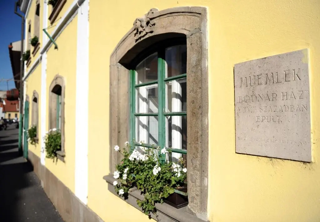 Hauser-Bodnár Ház