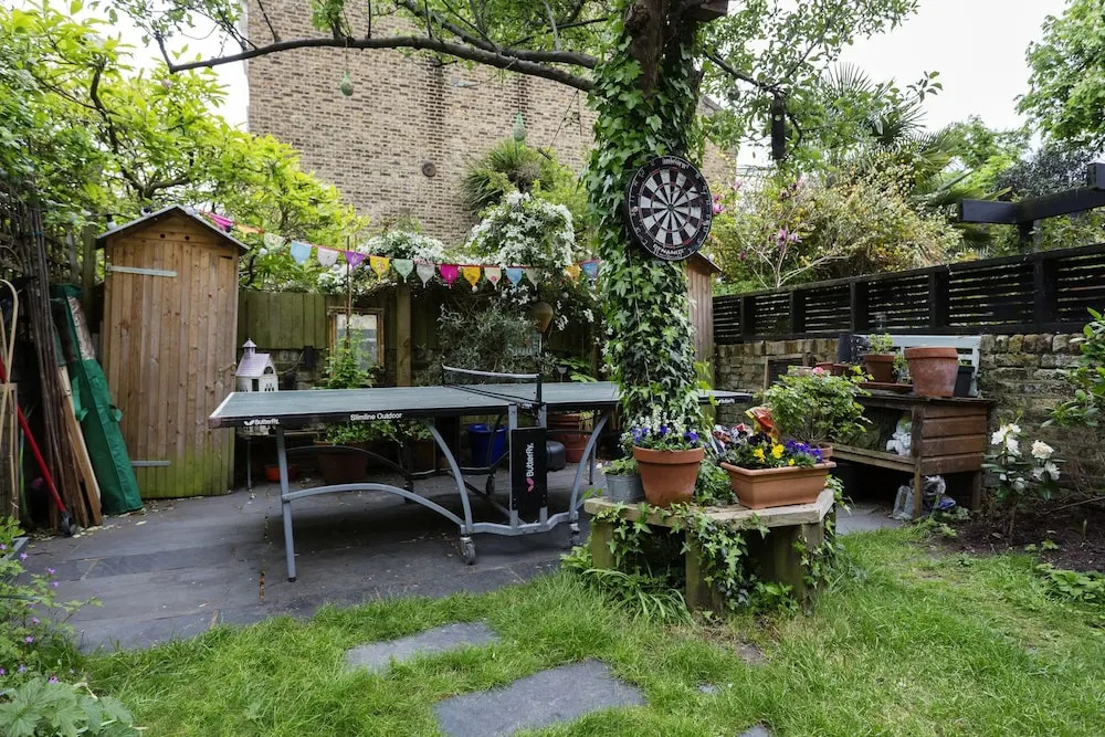 Veeve - Homely Highbury