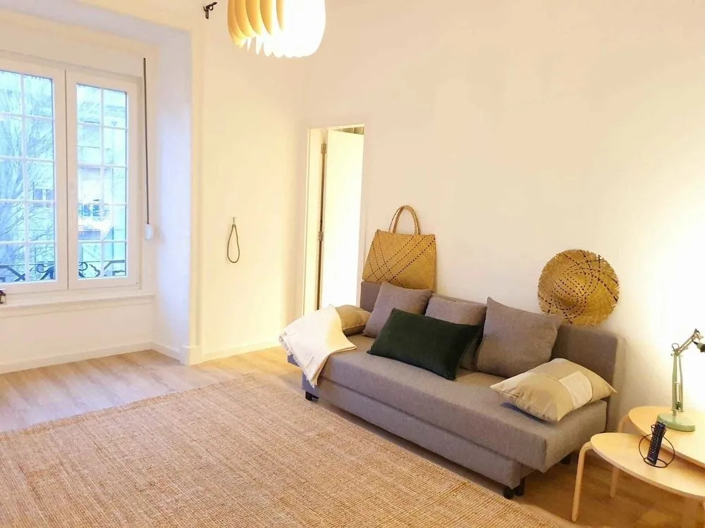 Lisbon Chile Out Rooms By Host-Point