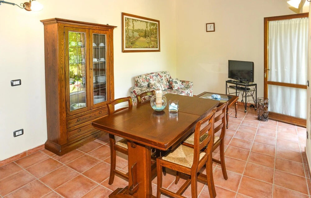 Amazing Home in Cagli With 4 Bedrooms, Internet and Private Swimming Pool