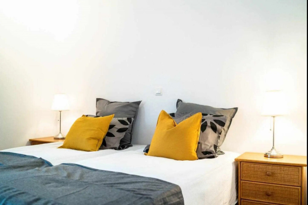Azahara 1 3A Casa Concha great location and nice view located in the popular Aloha