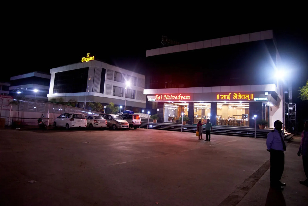 Hotel G-Square - Shirdi