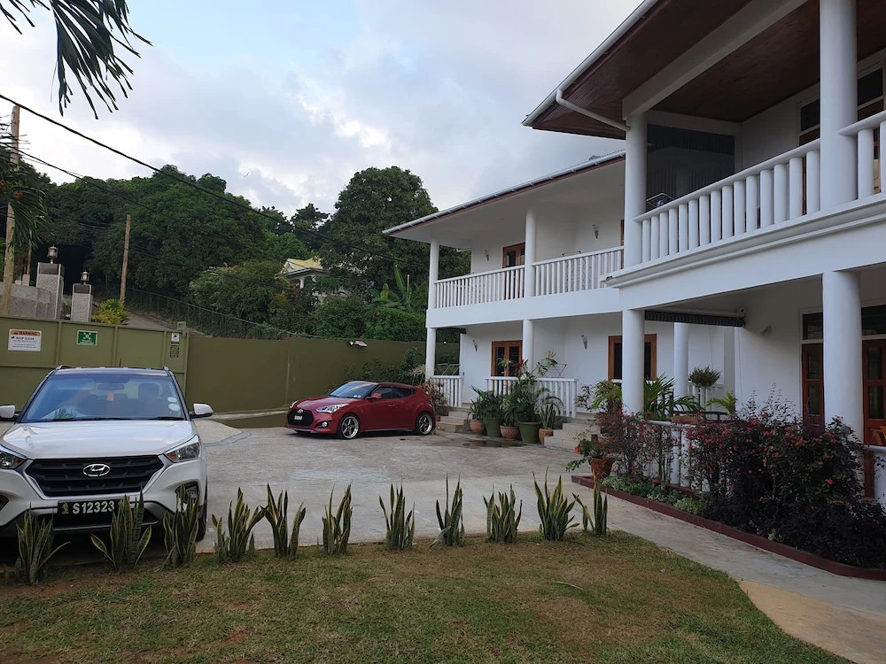 La Maison Hibiscus Self Catering Accommodation