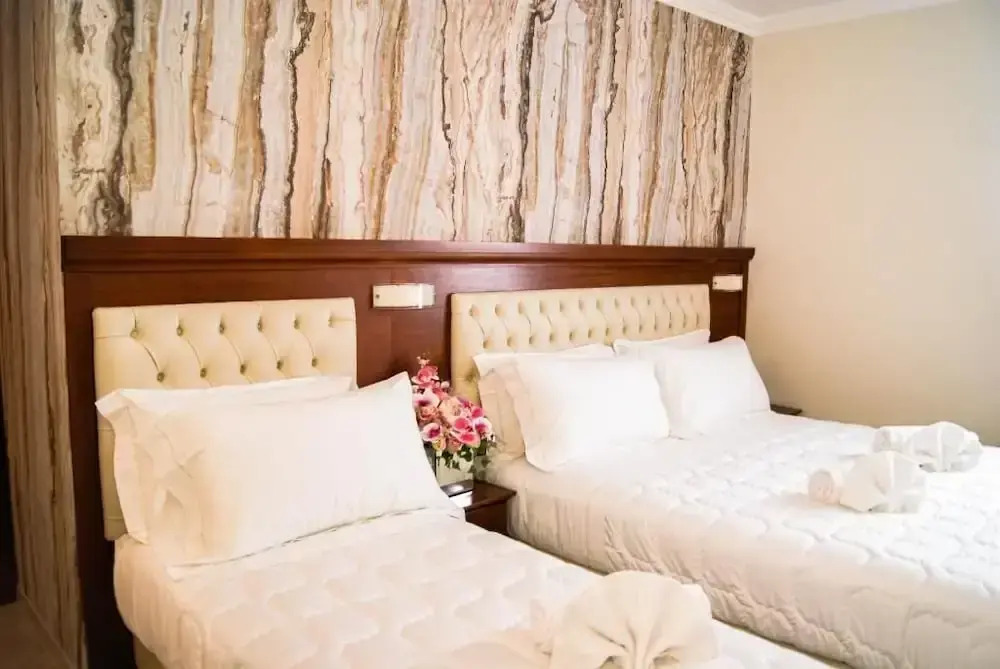 Esposizione Luxury Rome
