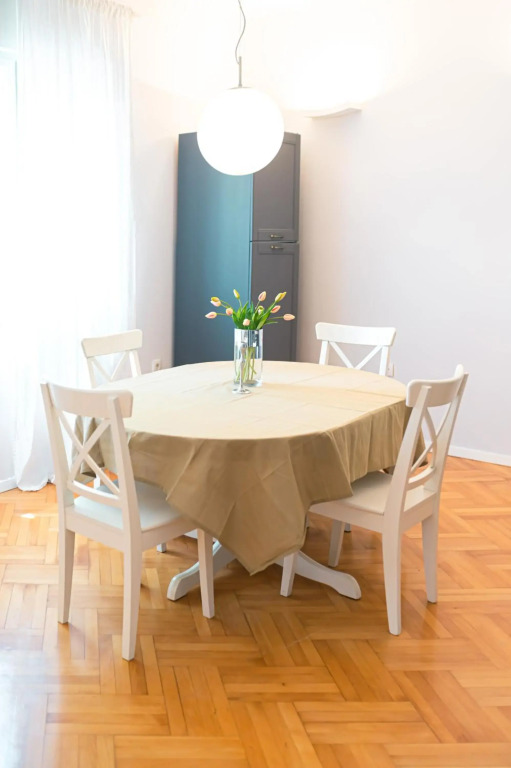 Franco’s spacious residence - great location