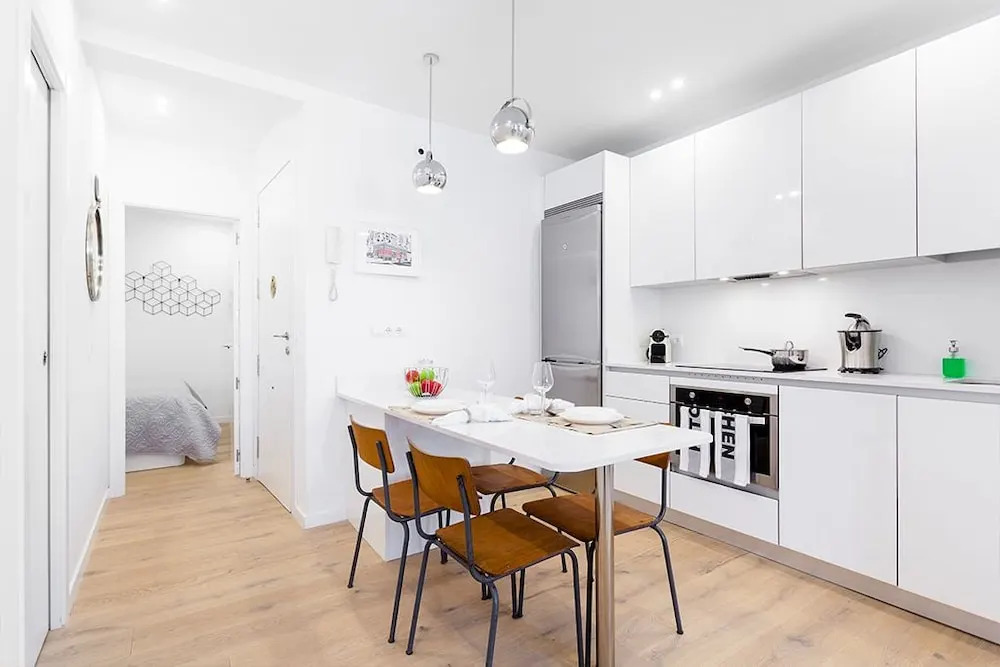 Malasaña Apartments By Flatsweethome
