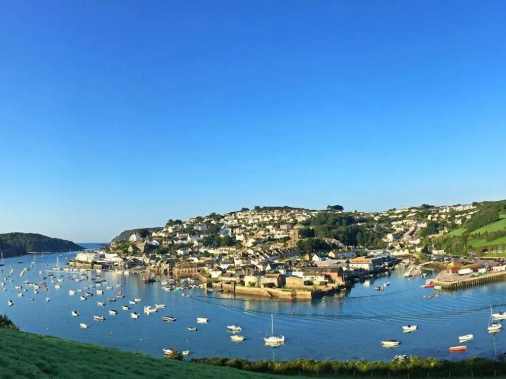 6 Combehaven