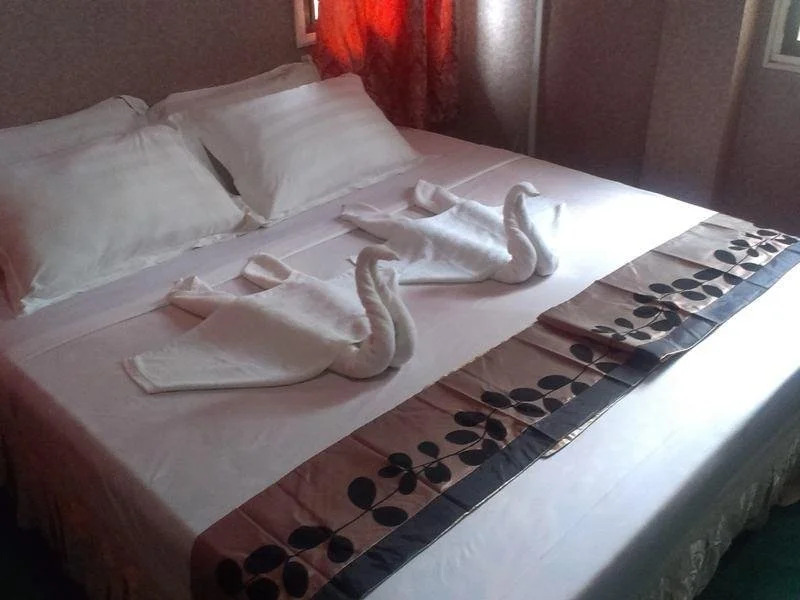 Regal Hotel 8 Miles