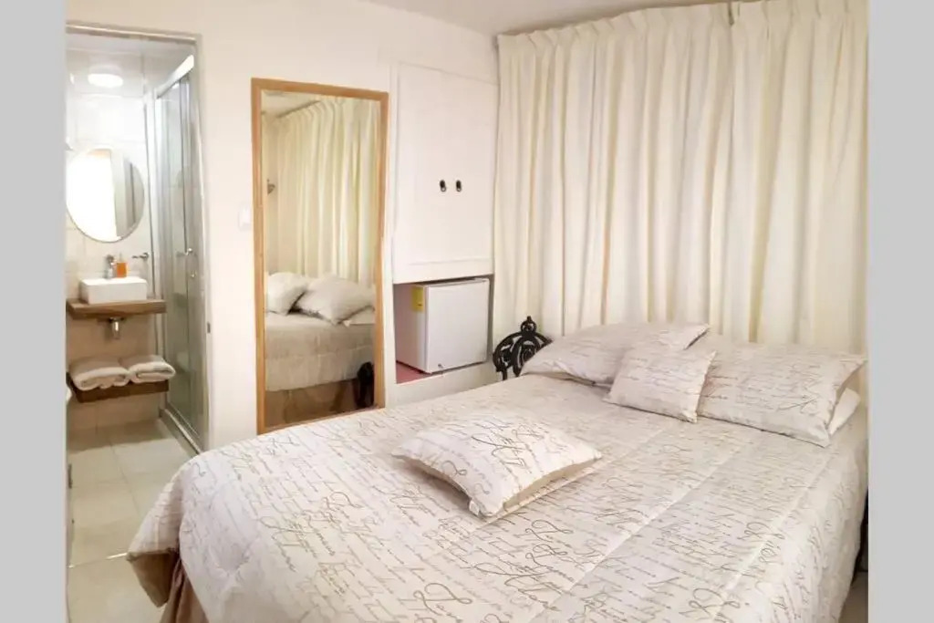 Jorge Negrete. Habitación con baño privado en Ciudad de México