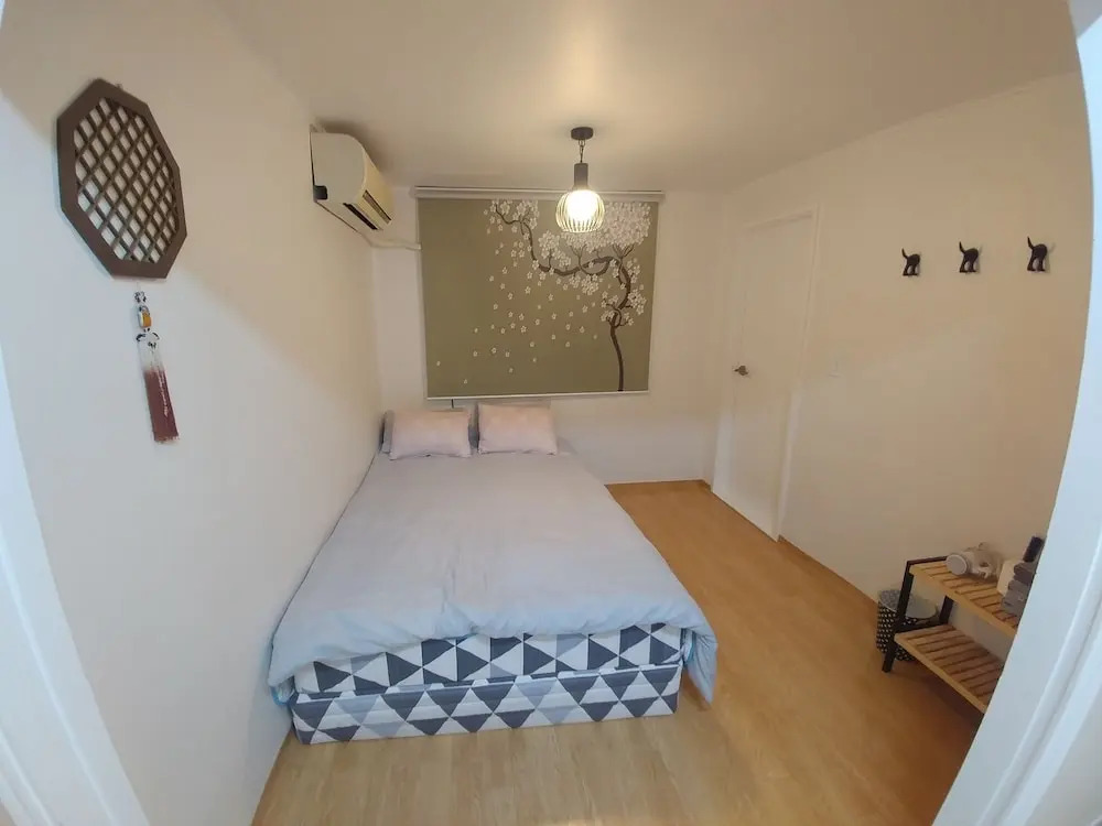 KiKi House