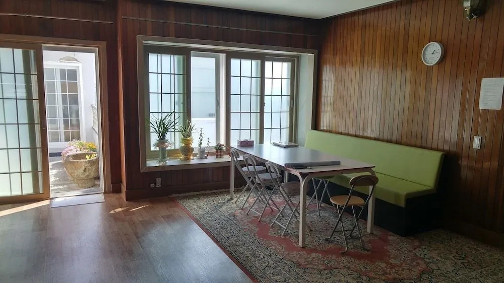Masan - Guest House Rhizome - Hostel