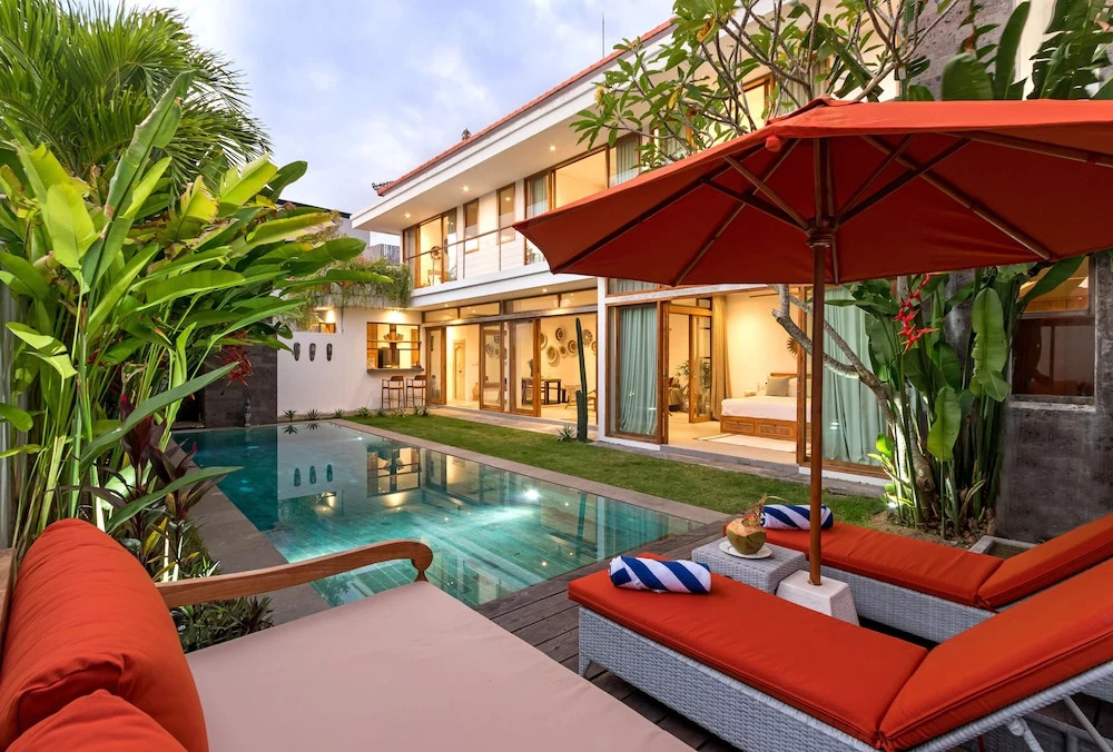 Beautiful Boho-chic 4br Tropical Villa in Pererenan Canggu