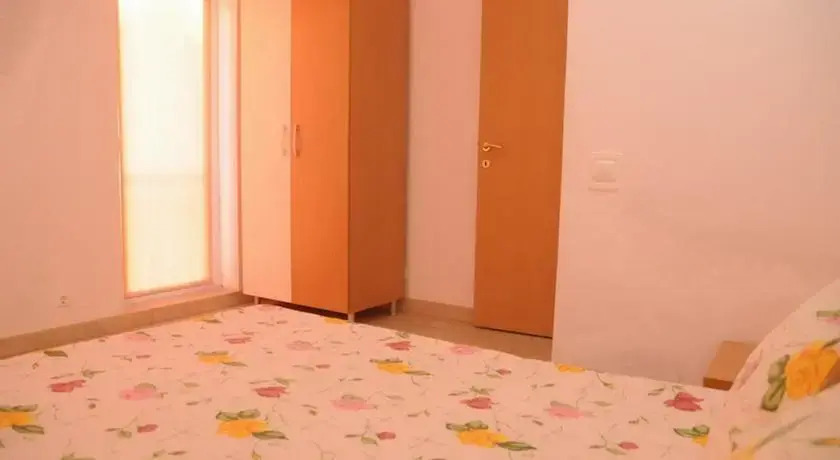 Apartamente Genova si Venetia