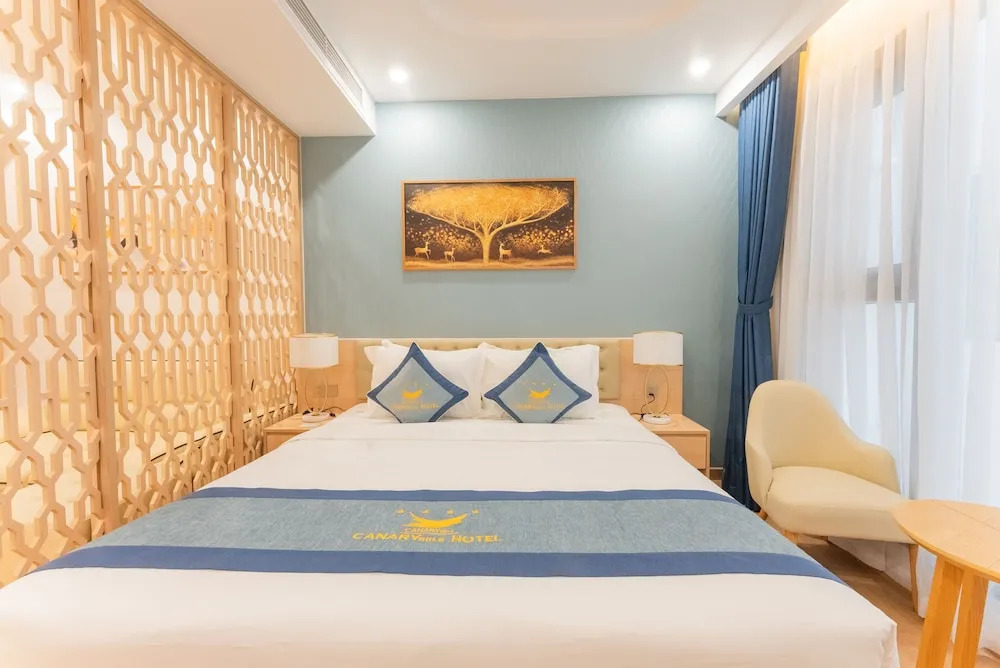 Canary Gold Hotel Quy Nhơn - Beachfront - Iconic Location
