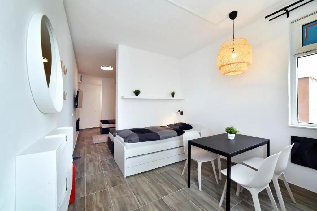 Dubec - Long-Term Apartment for Companies & Workers
