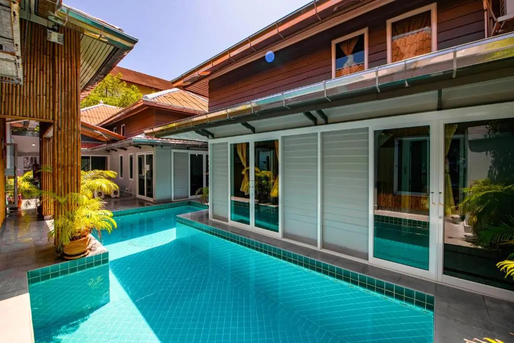 ROMANTIC Pool Villa - 6 Bedroom - Private Pool & Absolute Privacy - Perfect for Groups