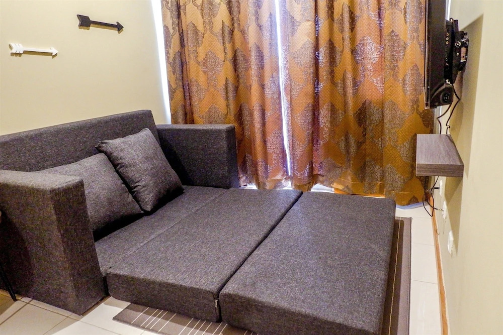 2 Bedrooms Grand Palace Apartment Kemayoran by Travelio