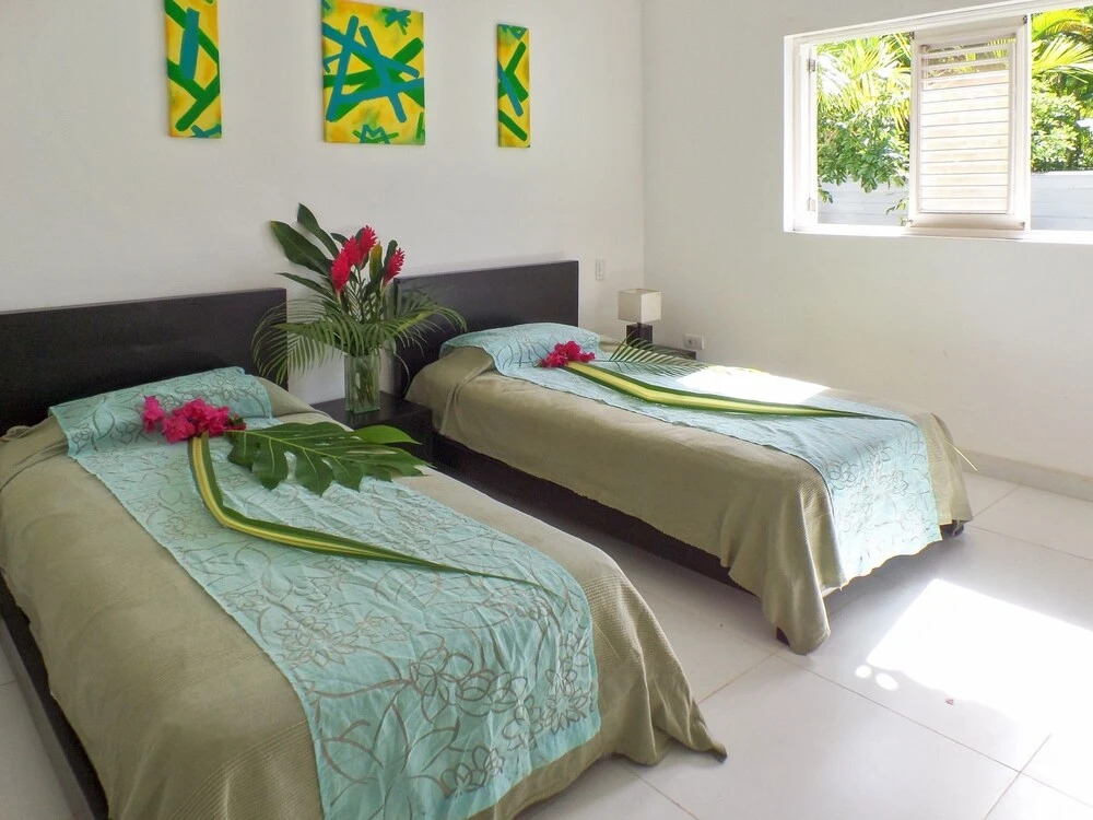 Gorgeous, 3-bedroom Villa With a Flower-filled Garden and an Infinity