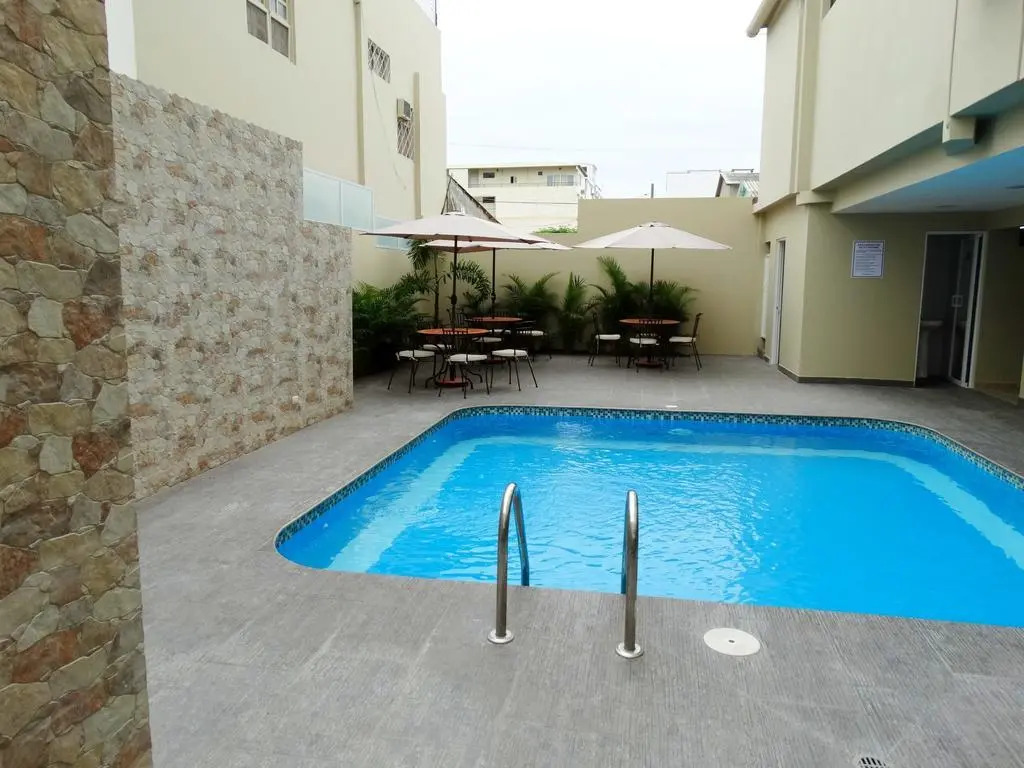 Hotel Marvento Suites