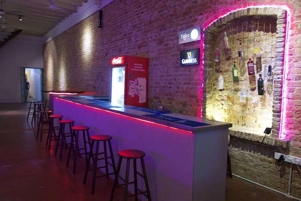 Tipsy Tiger Party Hostel
