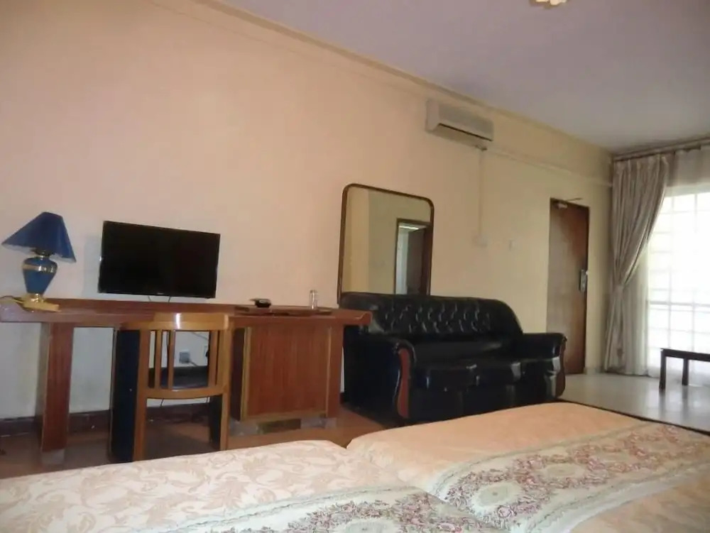 Fang Fang Hotel