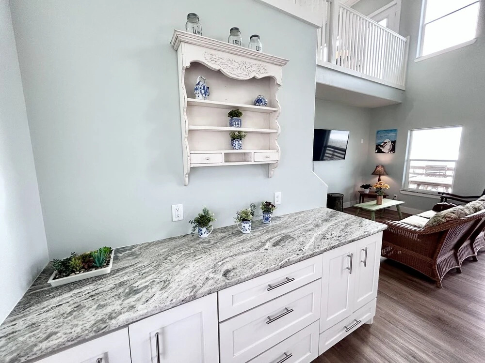 Lv105 - Red Head Pond 3 Bedroom Home by Redawning