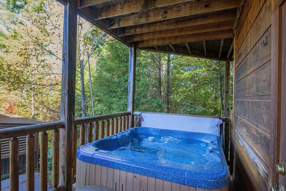 Black Hawk Hideaway by Eagles Ridge Resort
