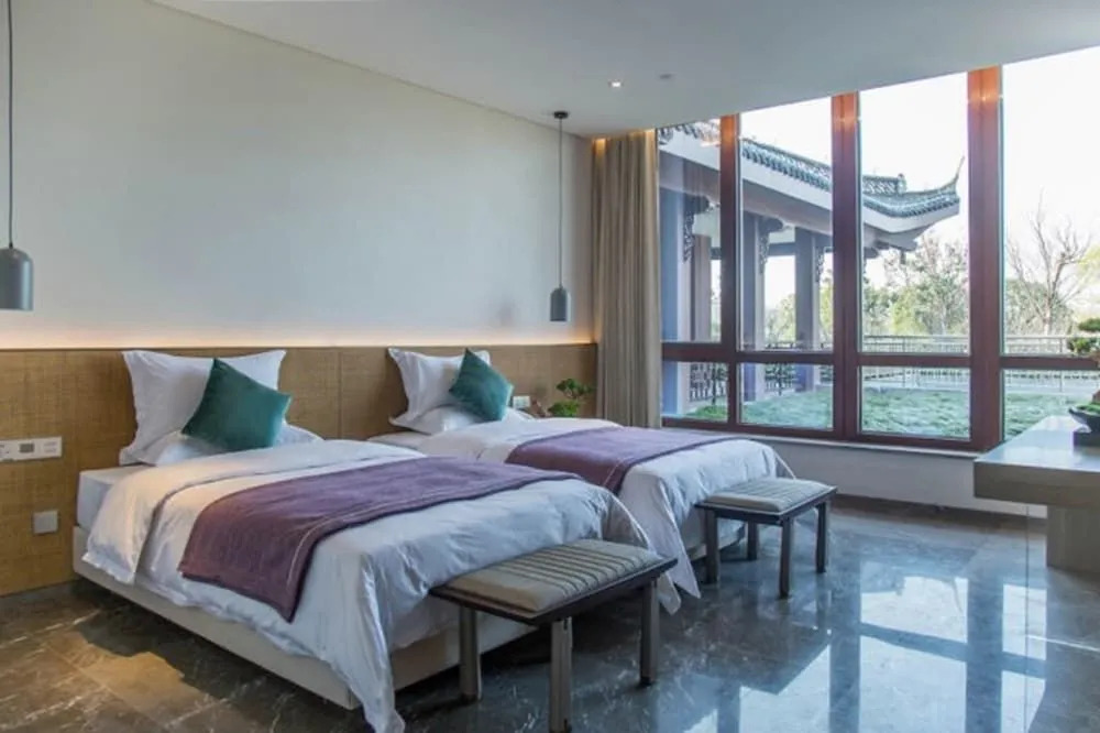 Yangzhou Seclusive Life Hot Spring Resort