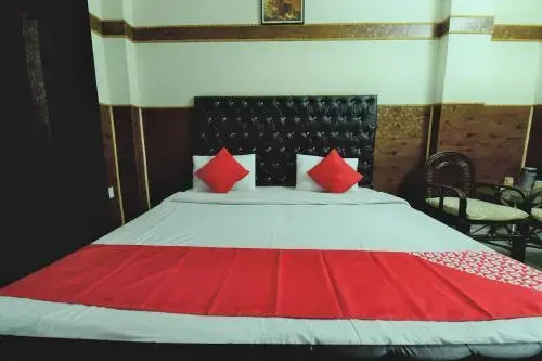Hotel Green Tree by OYO Rooms