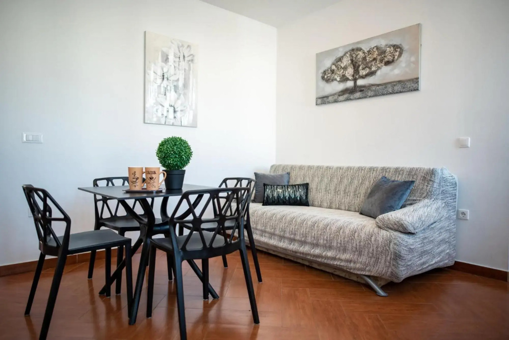 Apartments Sutalo 2