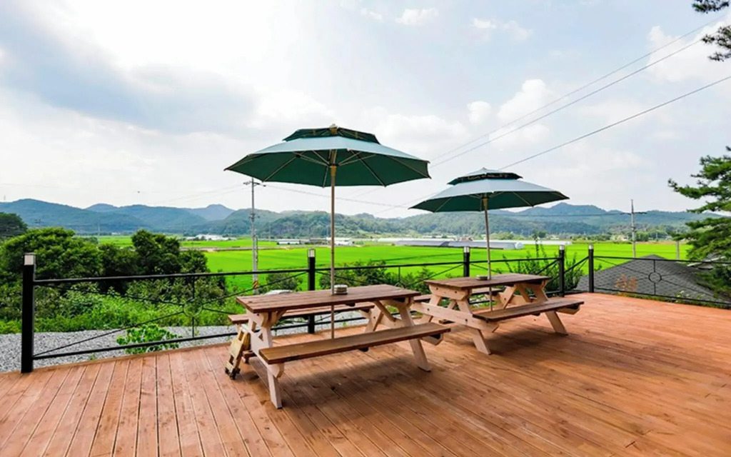 Naju Suparaejam Pension(나주 숲아래잠펜션)