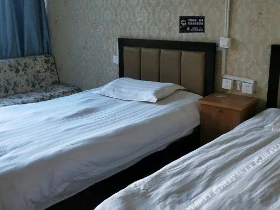 Huating Hostel