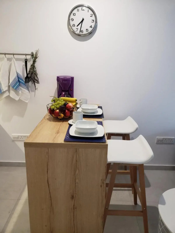 Modern & Cozy Studio w/ Backyard Near City Center
