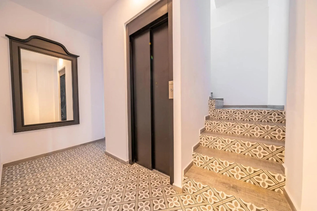 CAN MARTINEZ Calella Beach Boutique Apartment