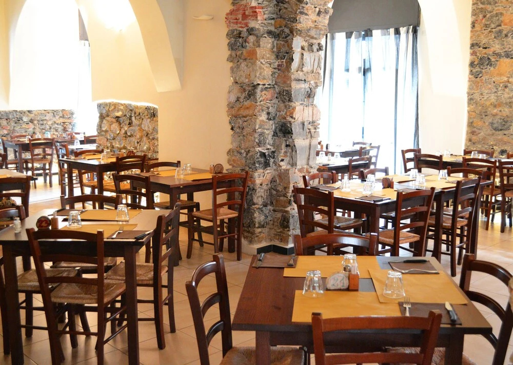 Bella Napoli Guesthouse Trattoria Pizzeria