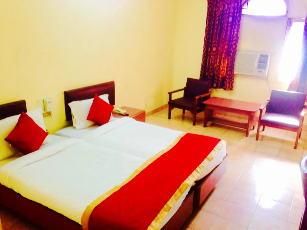 FabHotel Ranjit Residency - Secunderabad Station Exit, Secunderabad Railway Station
