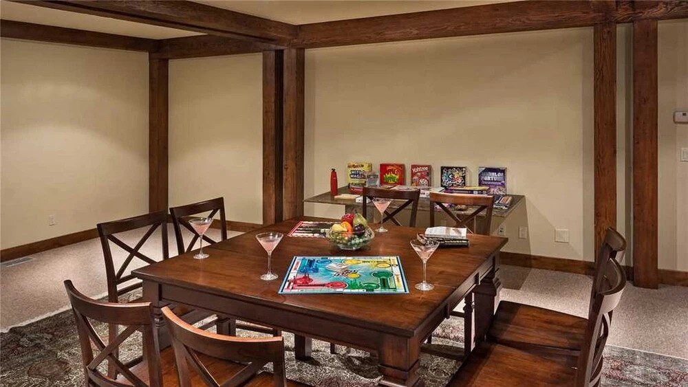 Rocking Chair Lodge