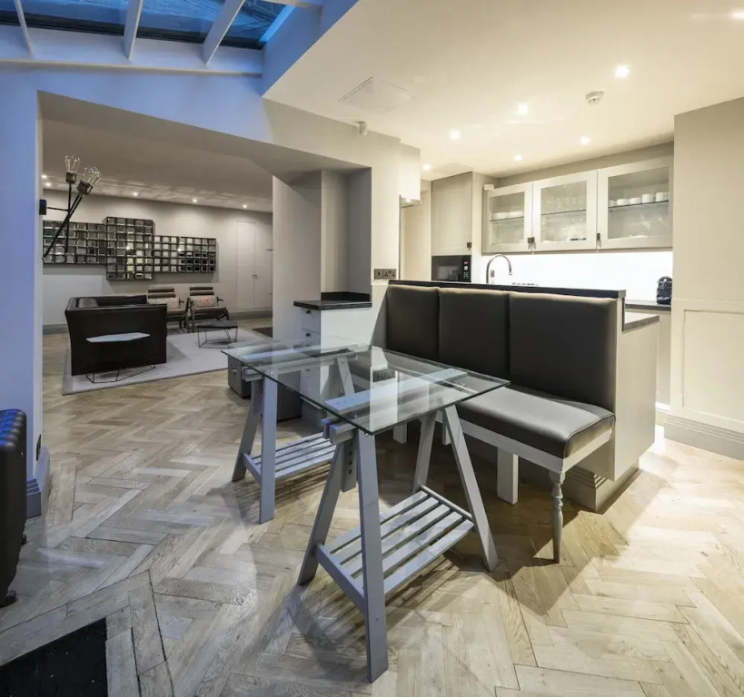 Deluxe Mayfair Home by Marble Arch Station