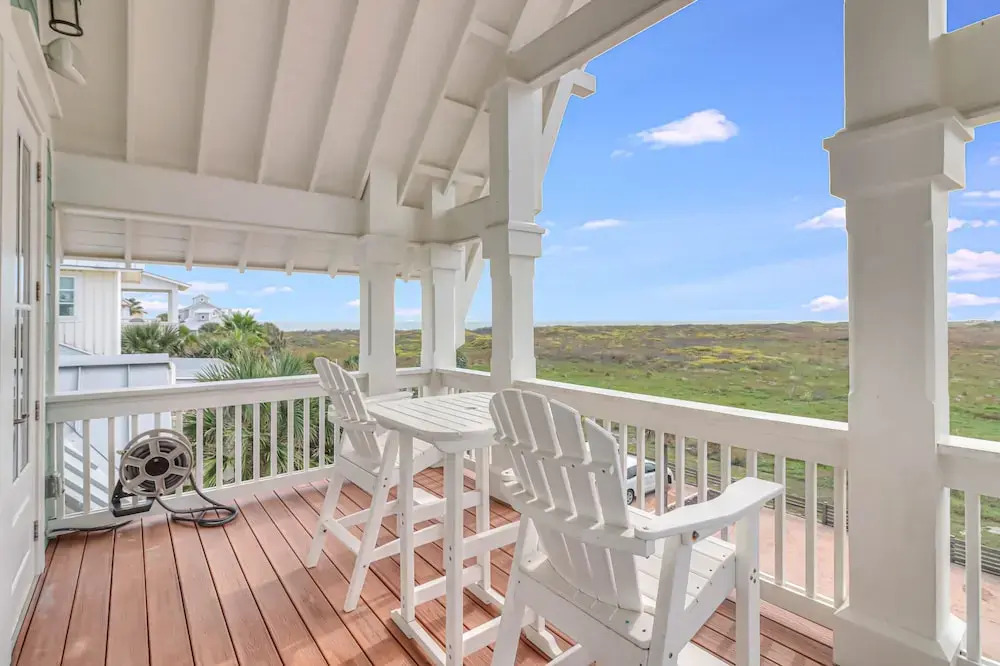 Seaside Shanty 125 SE