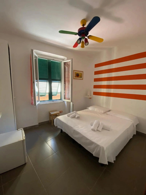 Economy Rooms