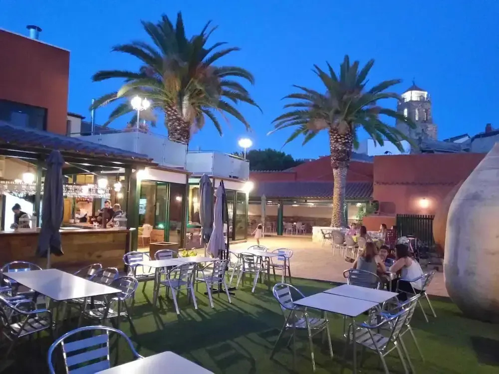 Hospedium Hotel El Nido de Alcudia Suites