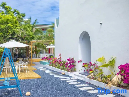 Sanya West Sea Courtyard