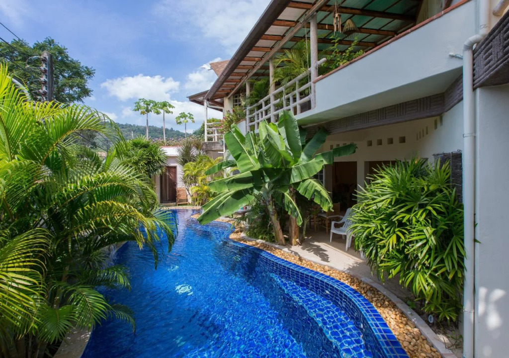 Arees Lagoon House